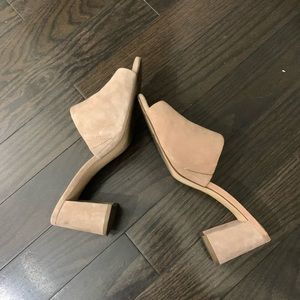 Baby Cream/Pink Suede Heels